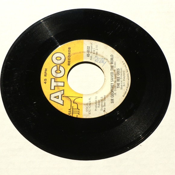 The Bee Gees (The Lights Went Out In) Massachusetts/Sir Geoffrey 45 rpm Record - Picture 4 of 9